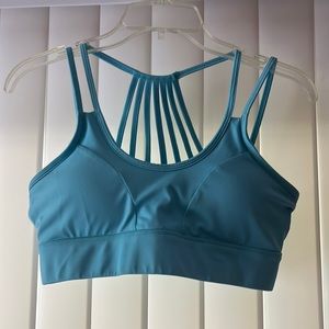 Constantly Varied Gear Bombshell Blue Sports Bra Size Medium